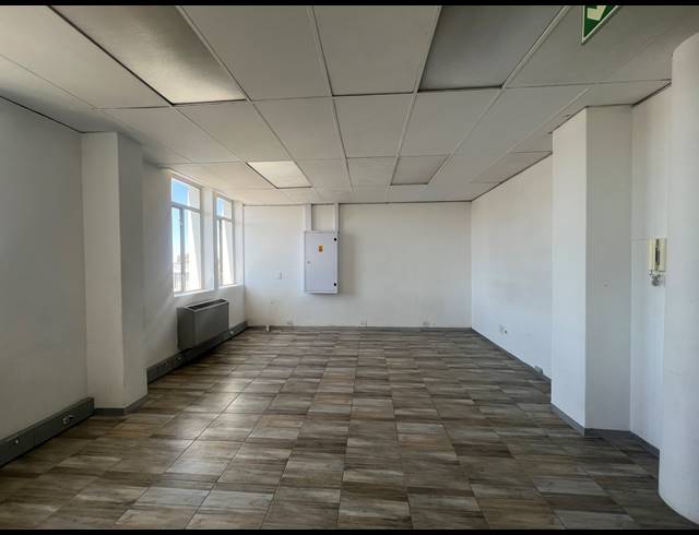 35M² OFFICE TO LET IN ILLOVO